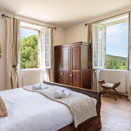 Peyzac-le-moustier Sleeps 8 וילה *