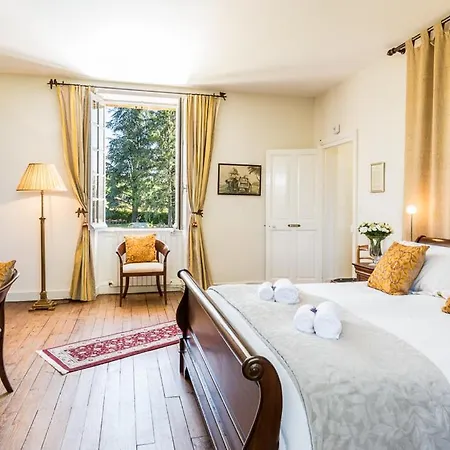 Peyzac-le-moustier Sleeps 8 וילה